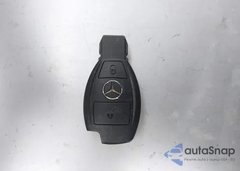 2020 Mercedes-Benz Metris z USA, uszkodzony, nr VIN WD3PG3EA6L3645875